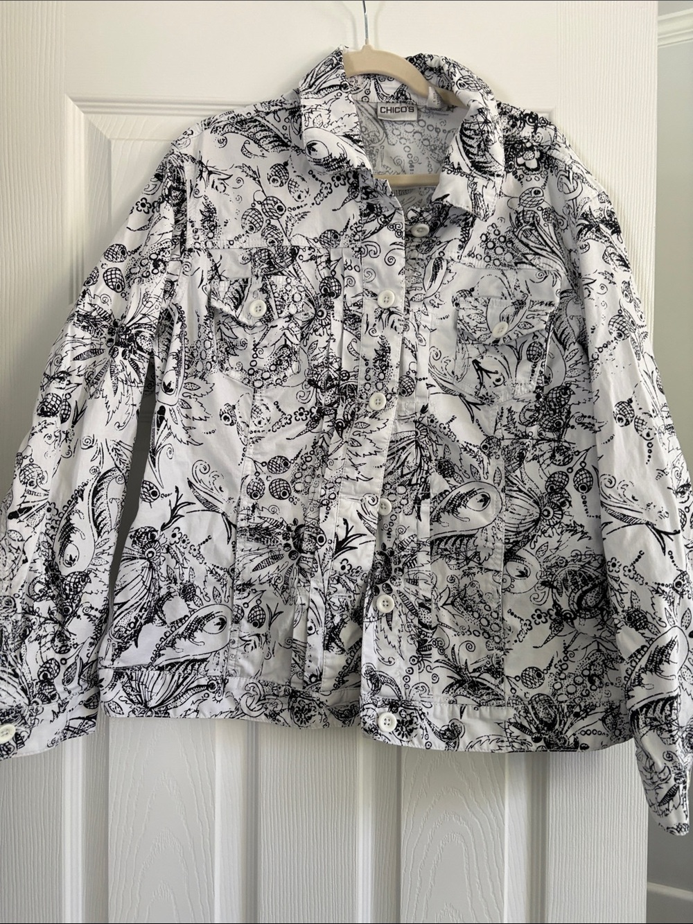 Chico's White Jacket with Black Botanical Print